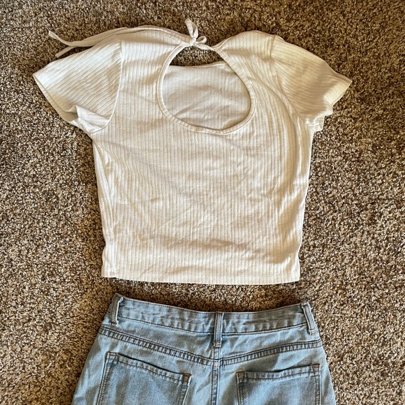 🚫SOLD🚫 Distressed Mini Shorts - Picture 11 of 13